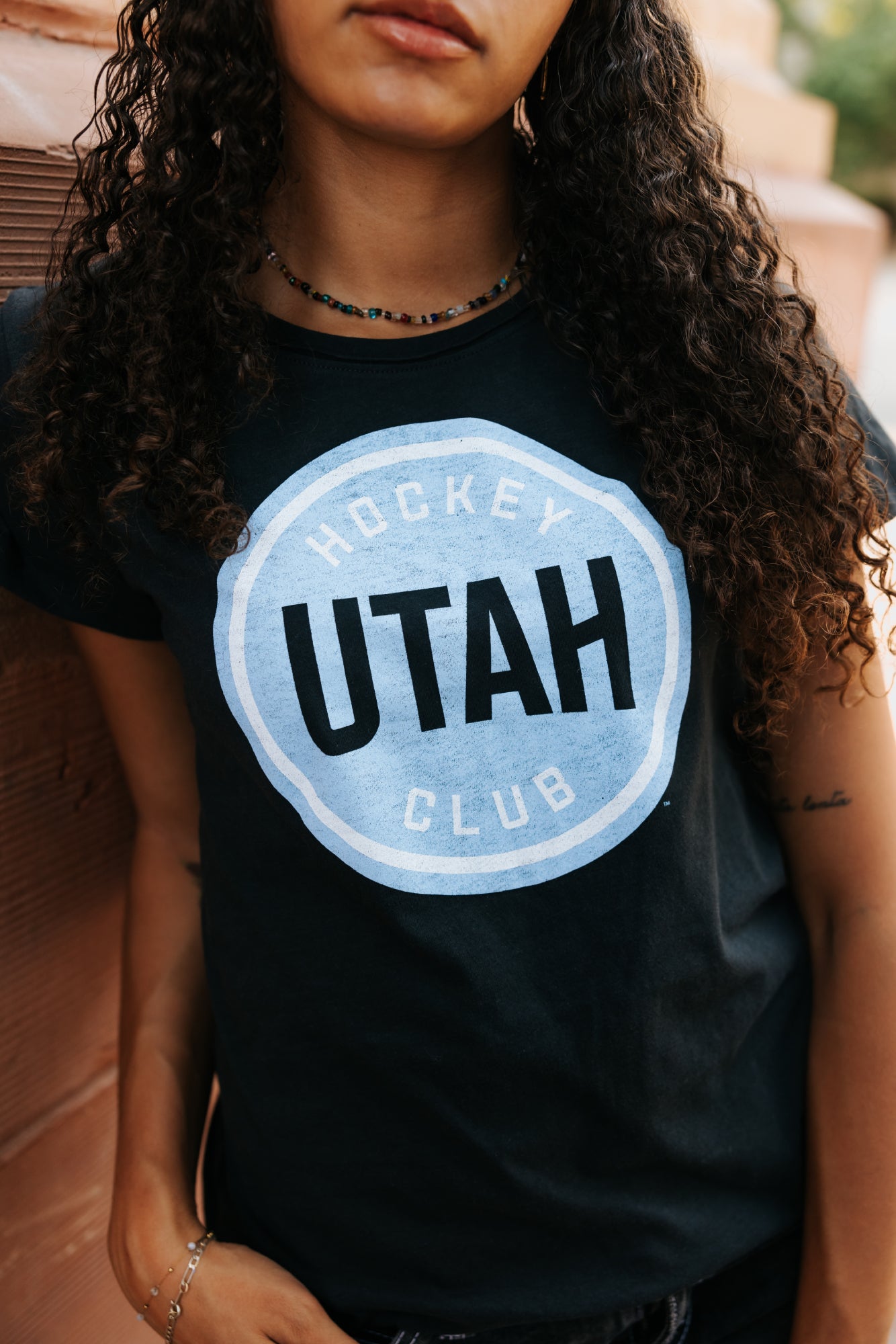 Women's Utah Hockey Circle Logo Franklin Tee - Black - 47 Brand