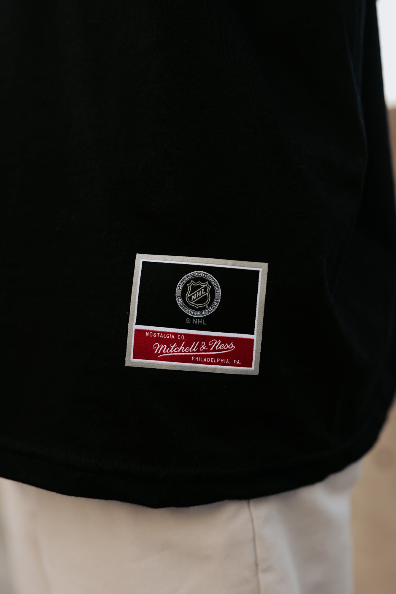 Utah Hockey Circle Lockup SS Tee - Black - Mitchell & Ness